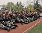武汉市汉南区让叛逆青少年改变的学校：受教育局监管
